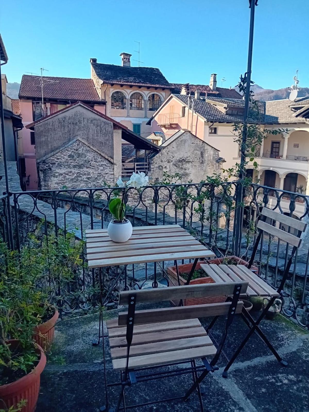 Casa Longhi Apartment Orta San Giulio Bagian luar foto