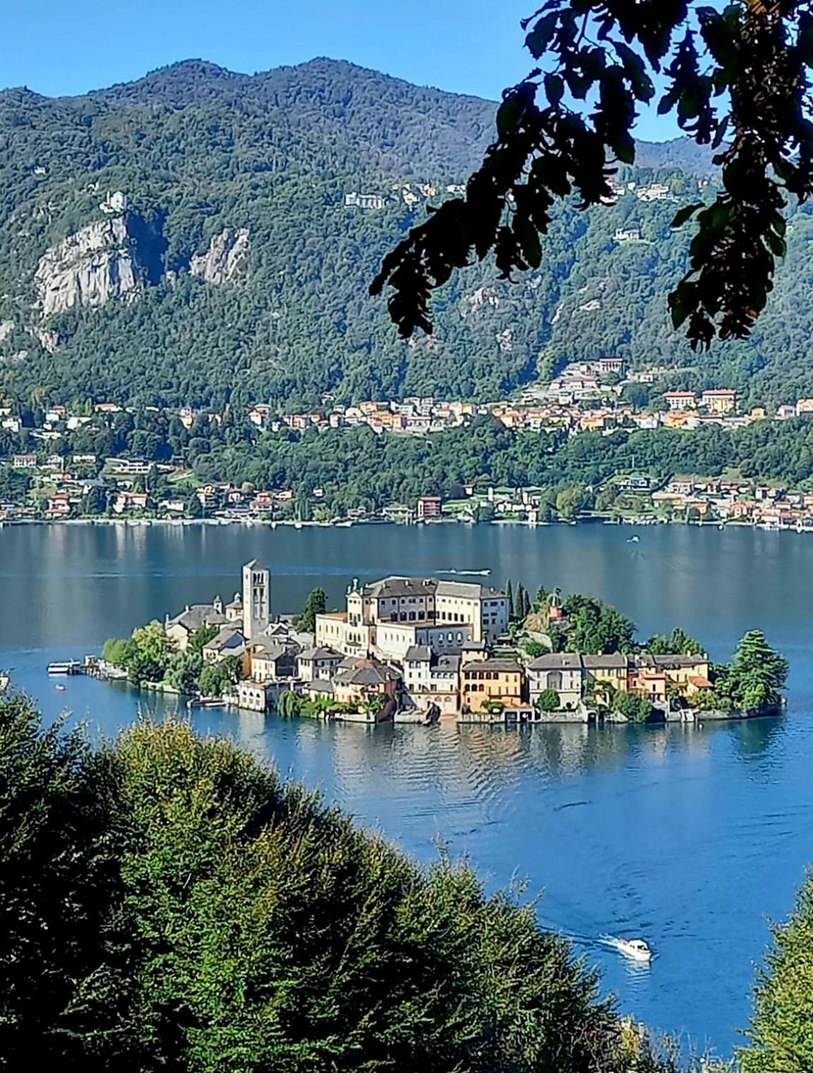 Casa Longhi Apartment Orta San Giulio Bagian luar foto